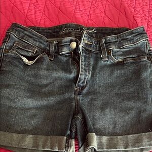 Universal Thread Women's Jean Shorts - Dark Blue